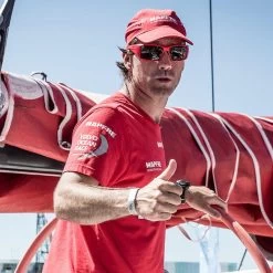 Lunette Soleil Flottantes Sport Nautiques OCEAN Aruba Rouge Et Fume -Équipement De Surf lunette soleil flottantes sport nautiques ocean aruba rouge et fume 4