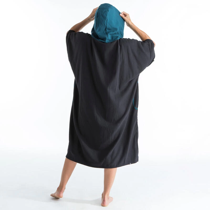PONCHO SURF 500 ADULTE Noir 4 PONCHO SURF 500 ADULTE Noir – Image 4