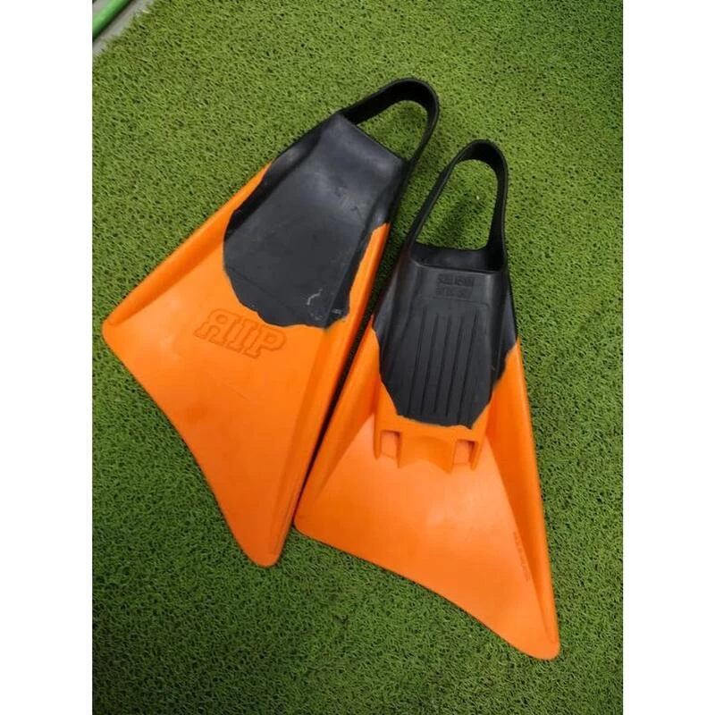 RIP SF300 Fins - Palmes De Bodysurf Et Bodyboard - Black / Orange 2 RIP SF300 Fins - Palmes De Bodysurf Et Bodyboard - Black / Orange – Image 2