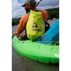 Aquapac Sac étanche 25L Heavyweight Avec Bandoulière Vert Acide -Équipement De Surf sac etanche 25l heavyweight avec bandouliere vert acide 4