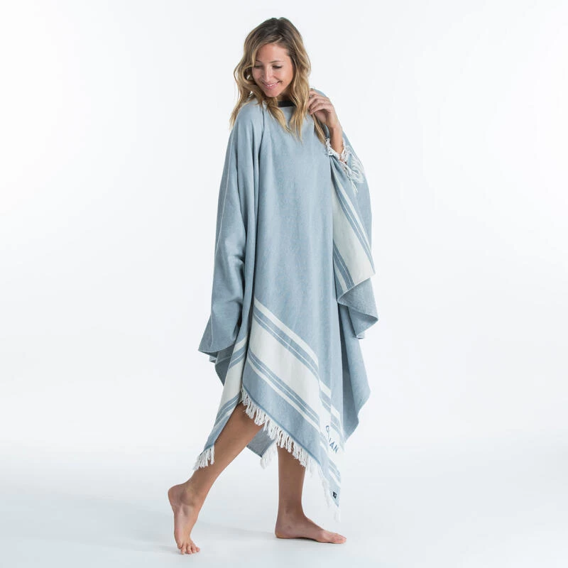 Serviette De Plage Poncho 190 X 190 Cm - Gris Bleu 2 Serviette De Plage Poncho 190 X 190 Cm - Gris Bleu – Image 2