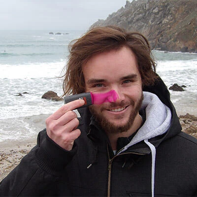 STICK SOLAIRE COLORÉ SPF50+ VISAGE&LÈVRES WATERPROOF REEFSAFE ROSE (12g) 3 STICK SOLAIRE COLORÉ SPF50+ VISAGE&LÈVRES WATERPROOF REEFSAFE ROSE (12g) – Image 3