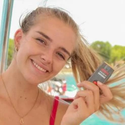 STICK SOLAIRE COLORÉ SPF50+ VISAGE&LÈVRES WATERPROOF REEFSAFE SABLE (12g) -Équipement De Surf stick solaire colore spf50 visage and levres waterproof reefsafe sable 12g 2