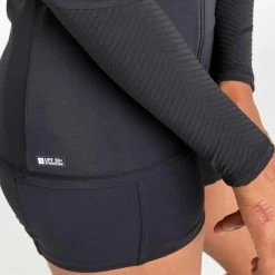 Tee Shirt Anti Uv Manches Longues Full Zip Femme - 500 Orane Noir 11 Tee Shirt Anti Uv Manches Longues Full Zip Femme - 500 Orane Noir -Équipement De Surf tee shirt anti uv manches longues full zip femme 500 orane noir 5